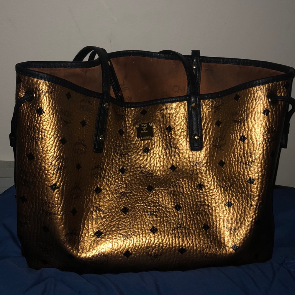 Designer bag 100% Authentic